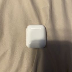 1st Generation Apple Airpods