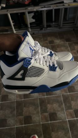 Jordan 4