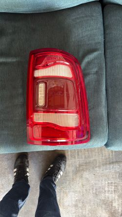 2019-2025 Dodge Ram 2500 Right Tail Light