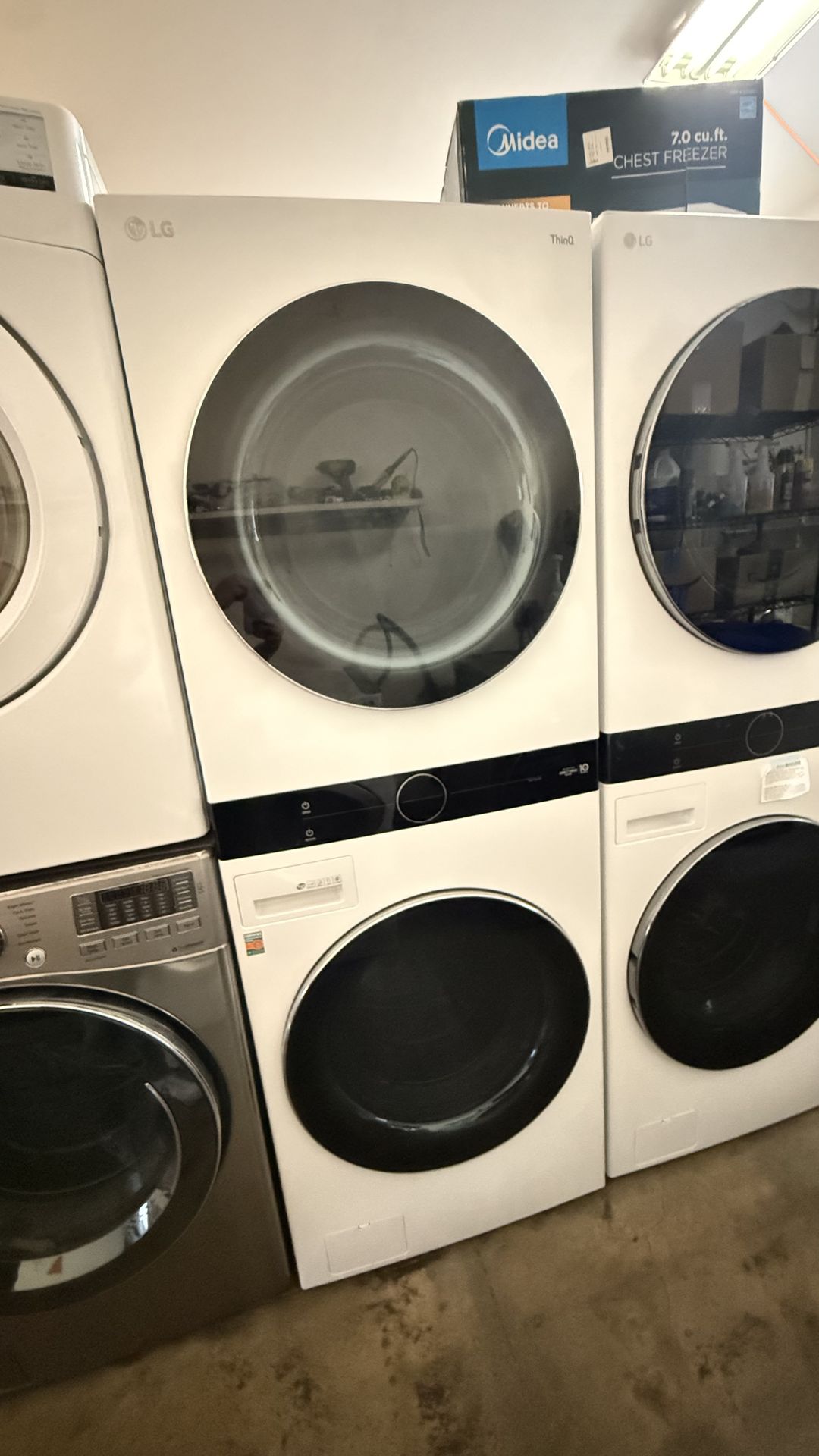 Washer and dryer LG