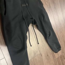 Essentials Pants 