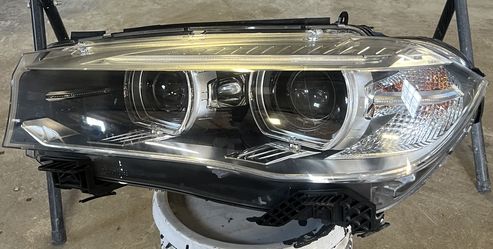 2014-18 BMW X5 Left/driver Head Light