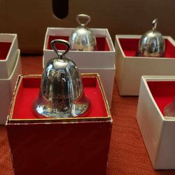 Vintage REED BARTON Silver Plated Christmas Bells- 1(contact info removed) 1(contact info removed) 1985 Collectibles