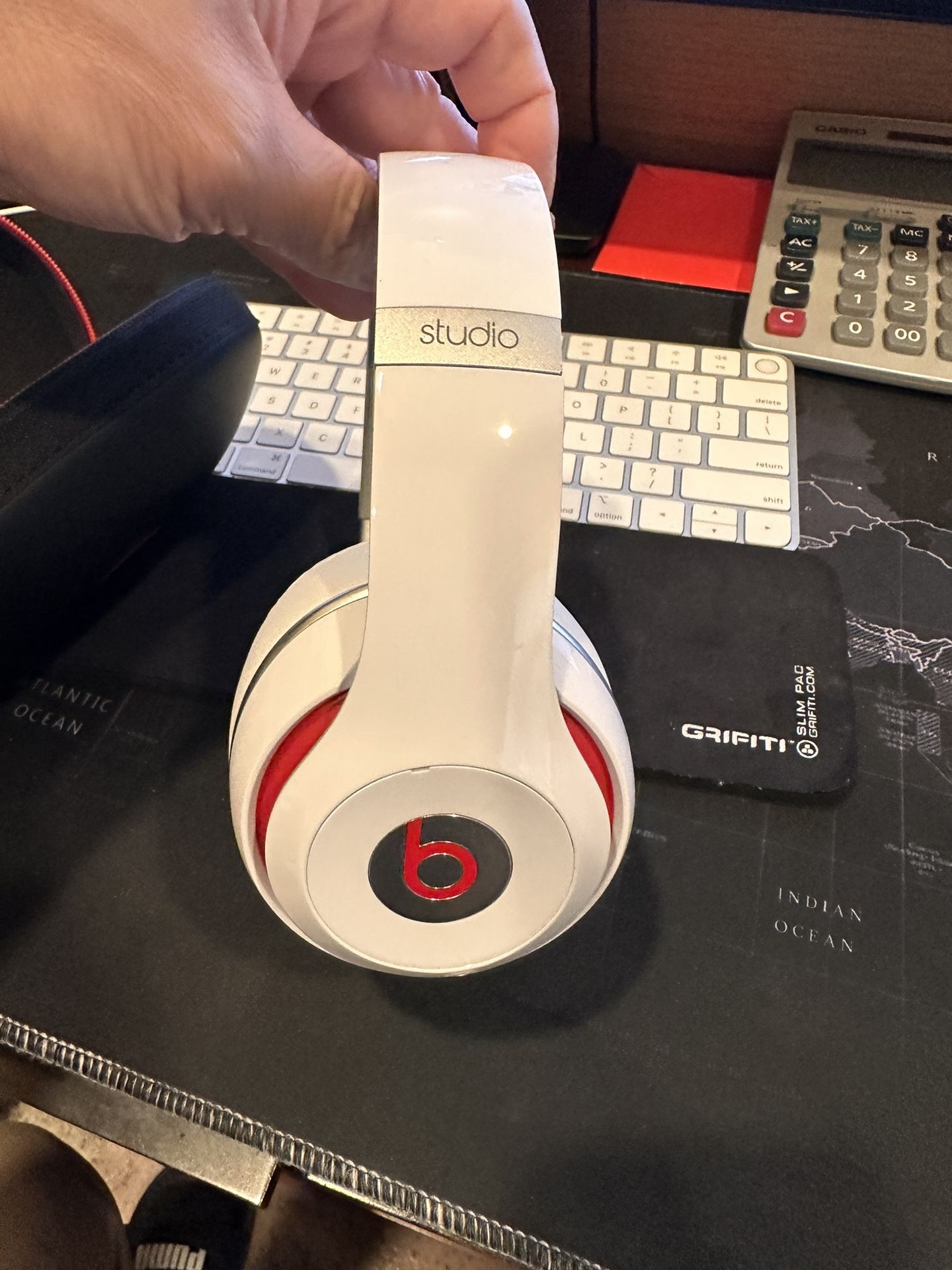 Beats Studio Wired