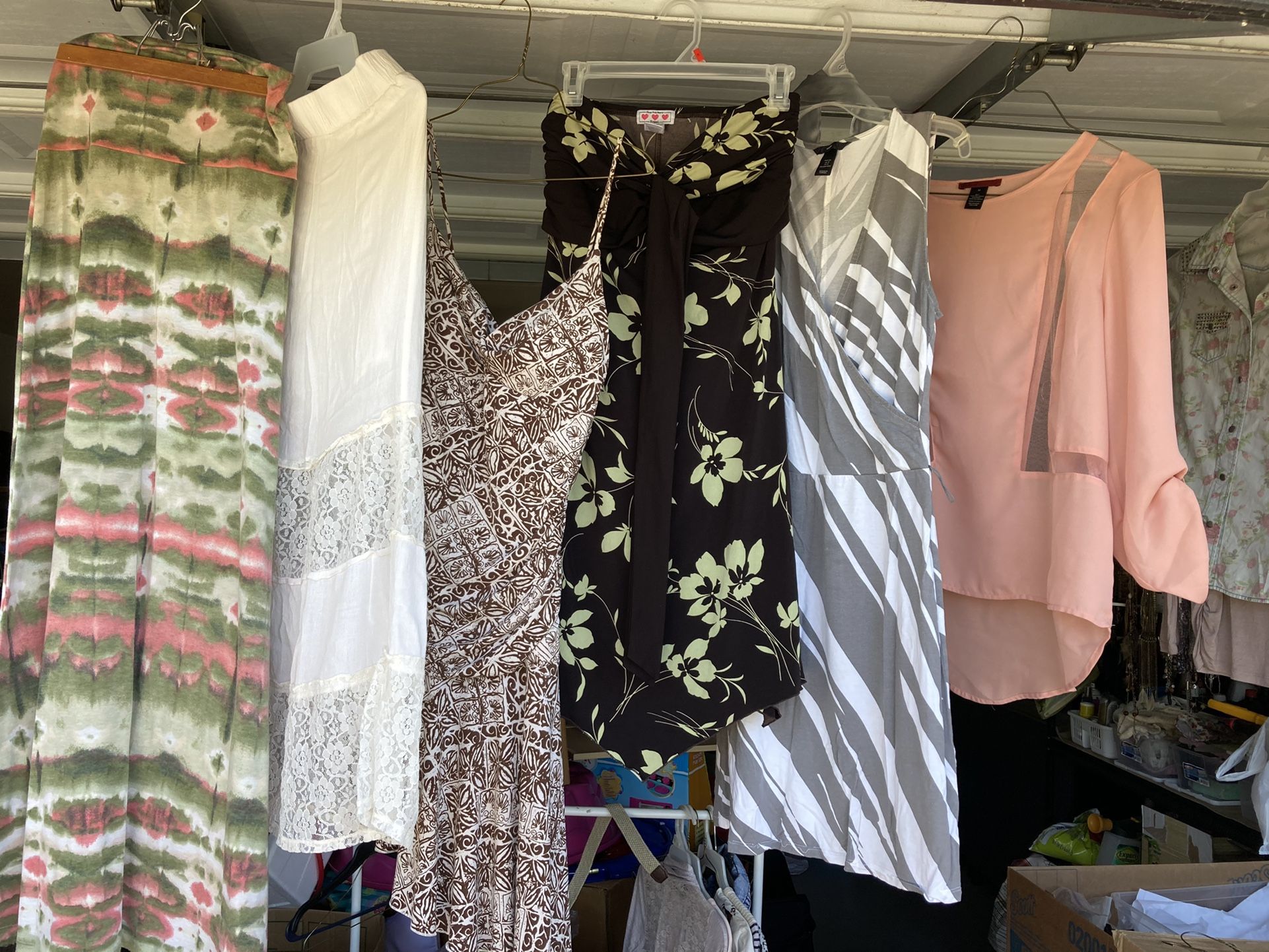 Ladies Skirts, Dresses, Blouse Size M