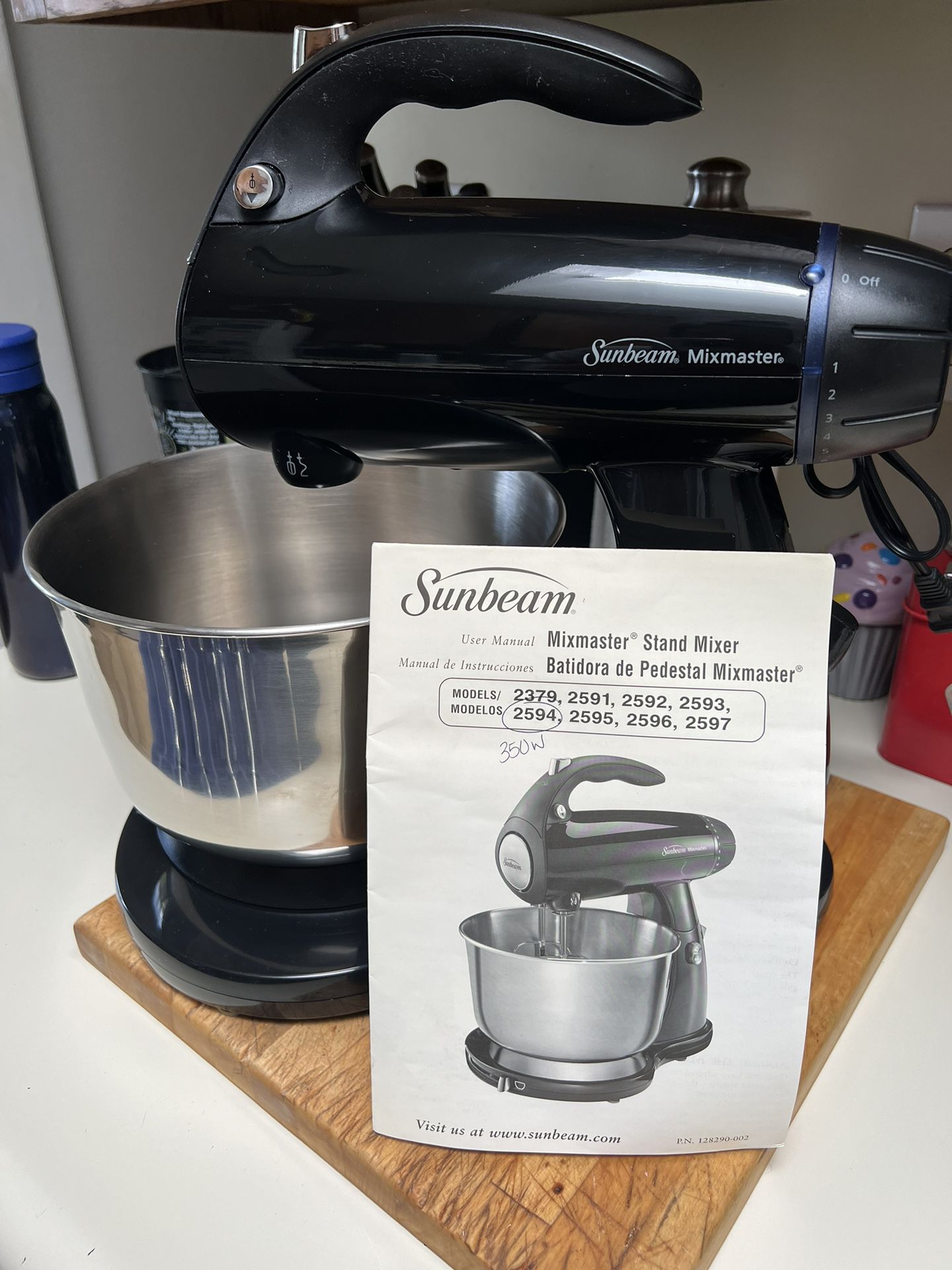Sunbeam MixMaster Stand Mixer for Sale in Whittier, CA - OfferUp