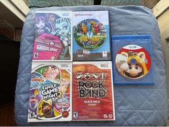 Wii and Wii U Games - 10 Each