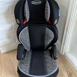 brand new booster seat graco 