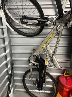 GT Xizang Full Suspension Mountain Bike