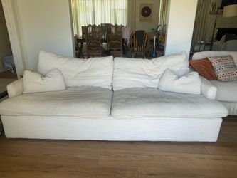 Ashley Furniture Oversized Cloud Style Sofa | Cream/Ivory