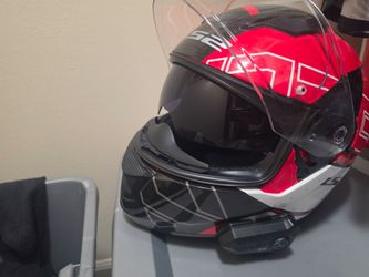Dot full size motorcycle helmet with Bluetooth  add on size large