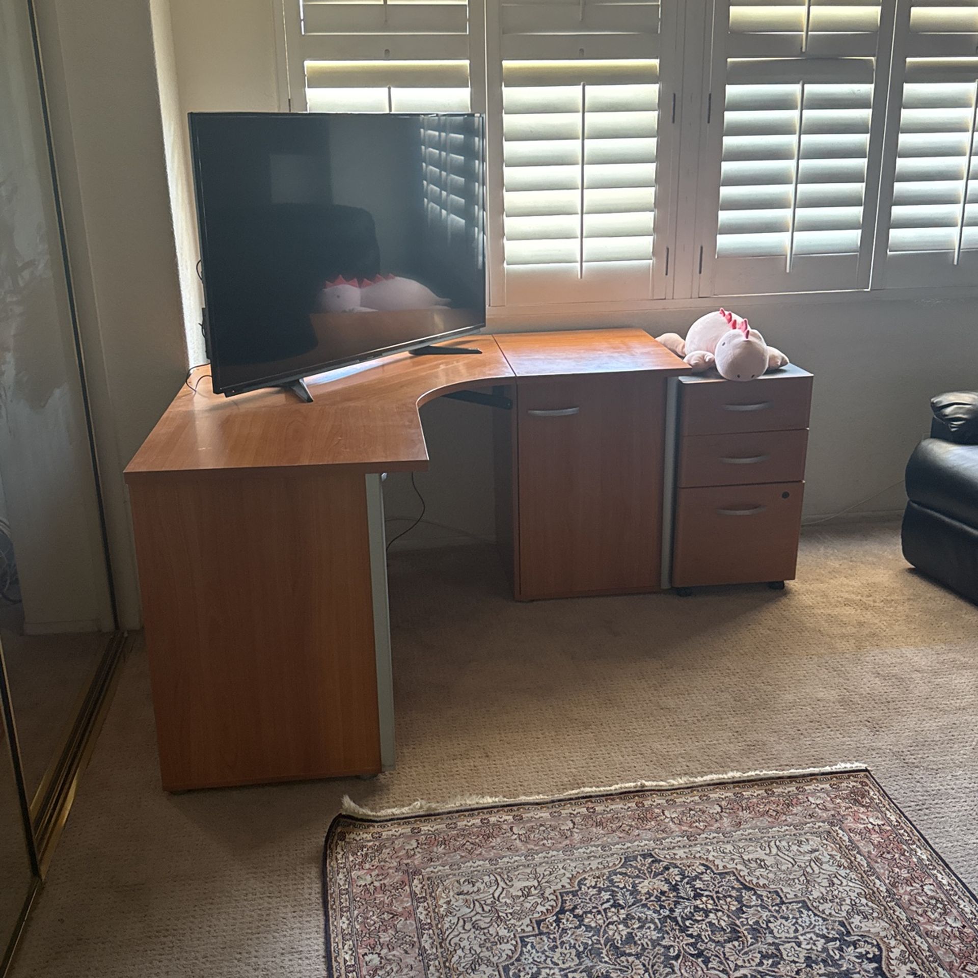 L Shaped Executive Corner Desk