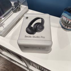 Sealed Beats Studio Pro