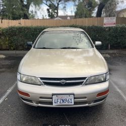 1999 Nissan Maxima