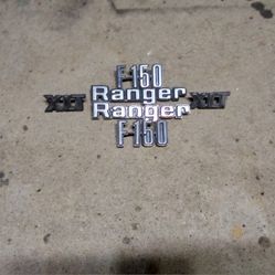 73-75 Ford Trucks EMBLEMS Parts 