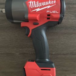 New Milwaukee Fuel M18 FUEL 18V Lithium-Ion Brushless Cordless 1/2 in. Impact Wrench with Friction Ring (Tool-Only)