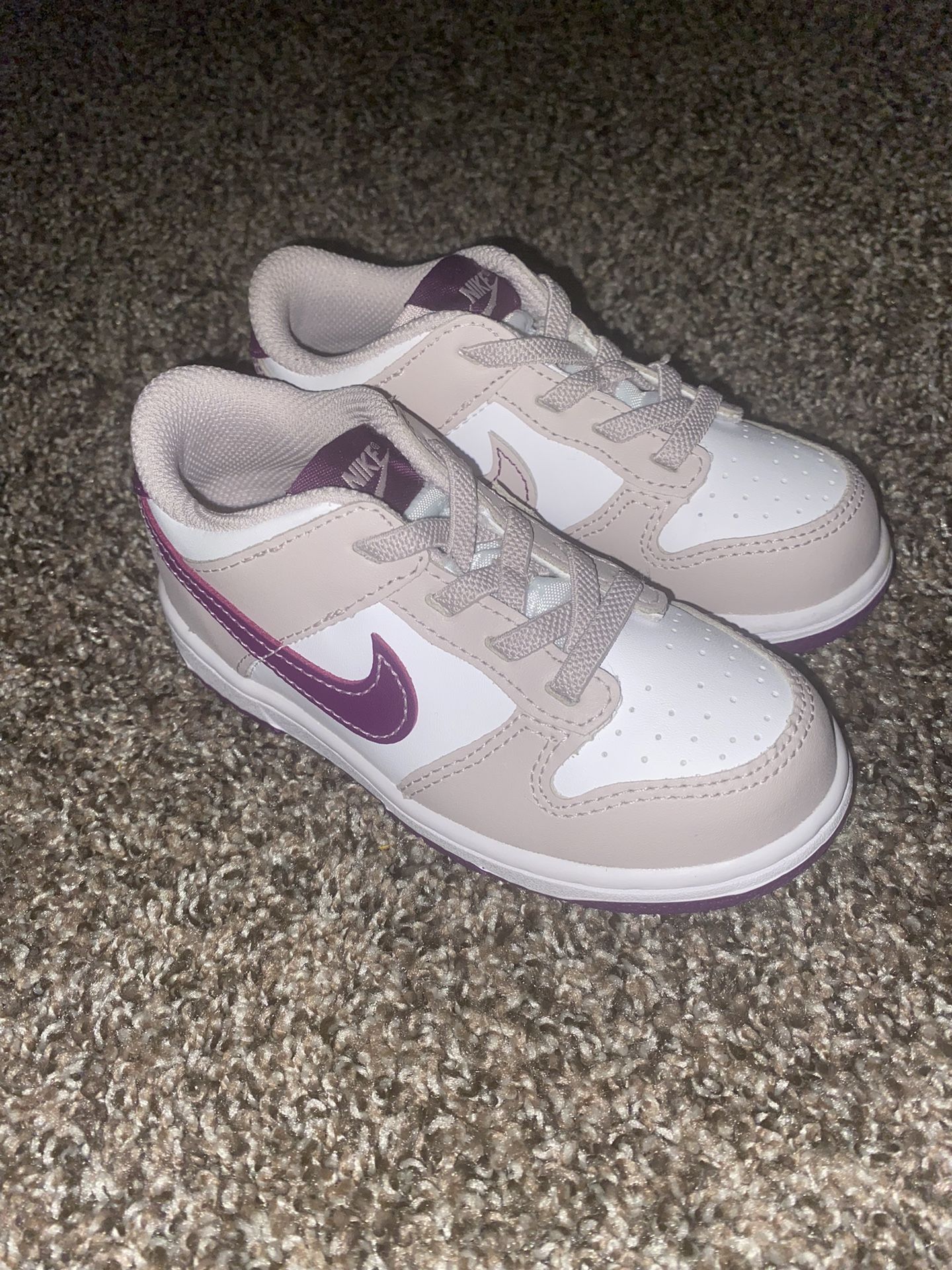 Toddler Nike 9c Brand New