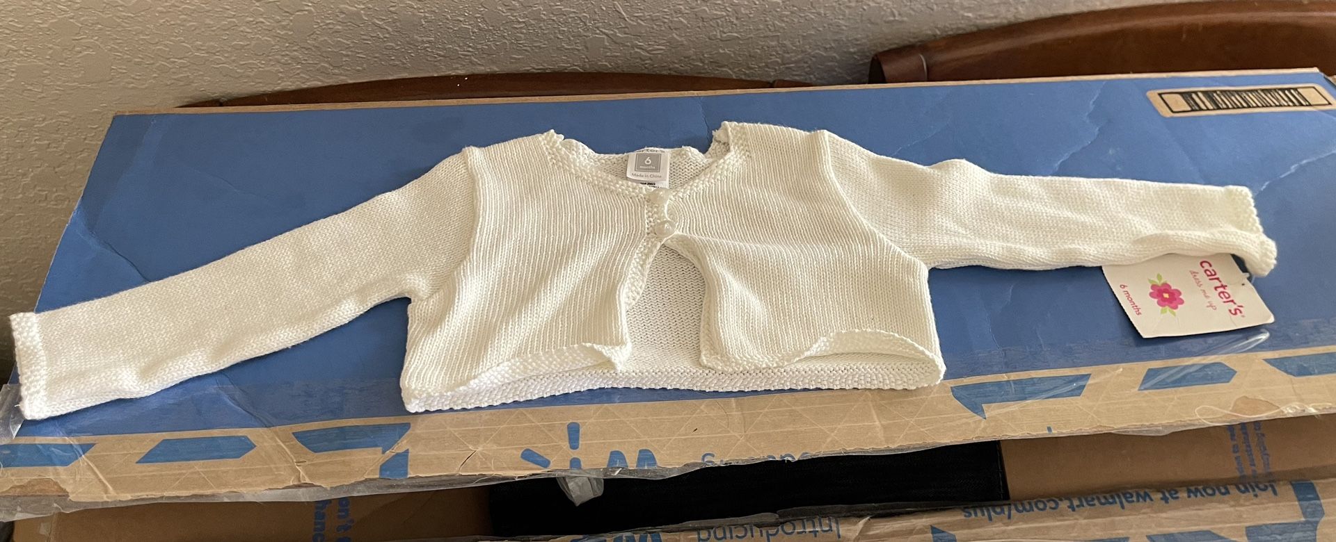 NEW Baby Girl Carter’s Cardigan- Off White- 6months