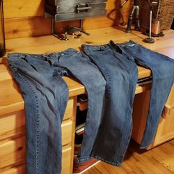 2 Pair Levi's  505 34/30