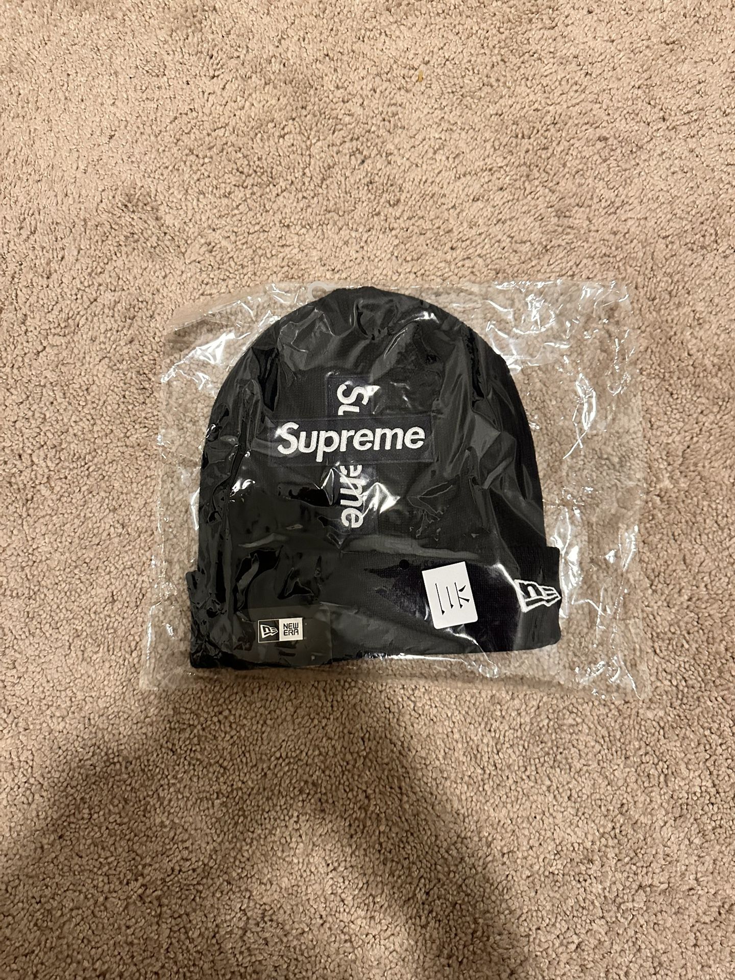 Supreme Hat