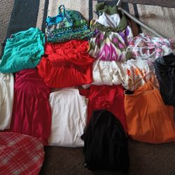 Woman's Shirts Clean Small , Medium and large $3.00 Each Or All For $15.00