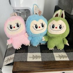 Plushies 