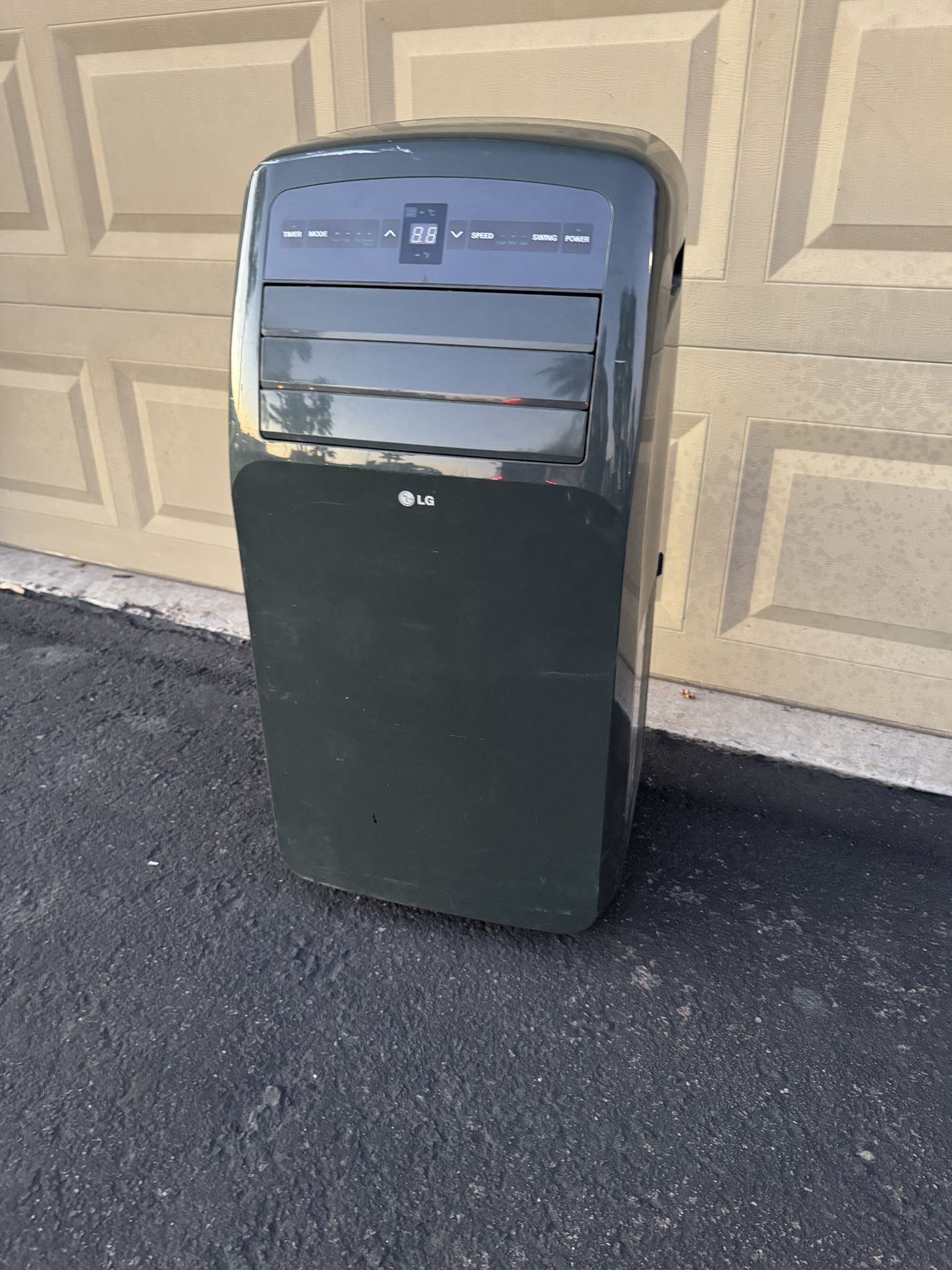 LG 12,000 BTU Portable Air Conditioner