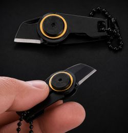 [NEW] Mini Keychain Knife (See Description)