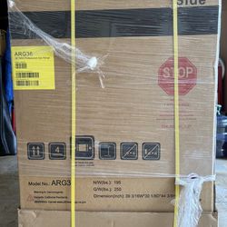 Thor Kitchen - 6.0 Cu Ft Freestanding Gas Convection Range