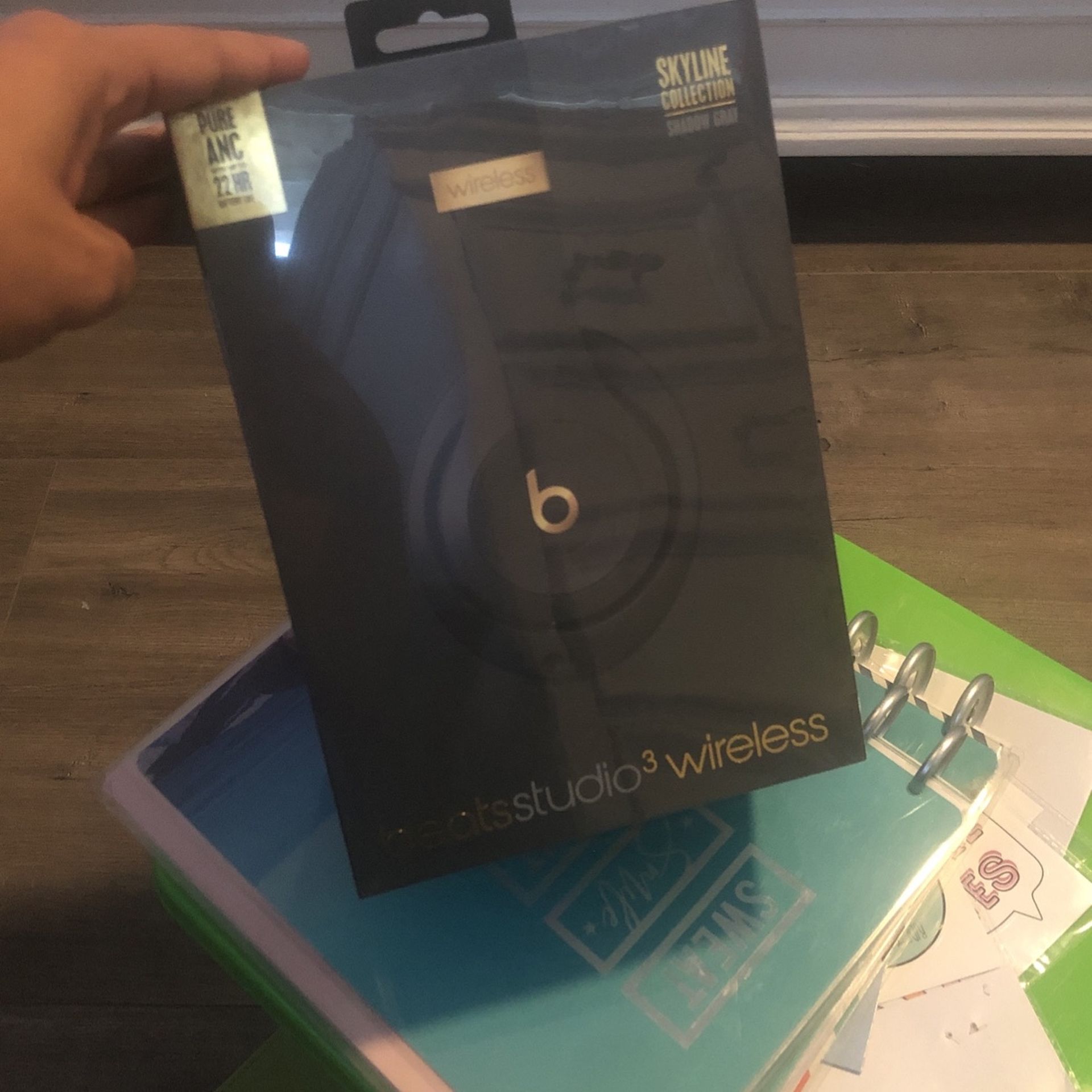 Brand New In Plastic! Beats studio 3 Wireless Headphones