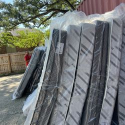 Mattresses, Bed Frames, Box Springs **Financing & Delivery***