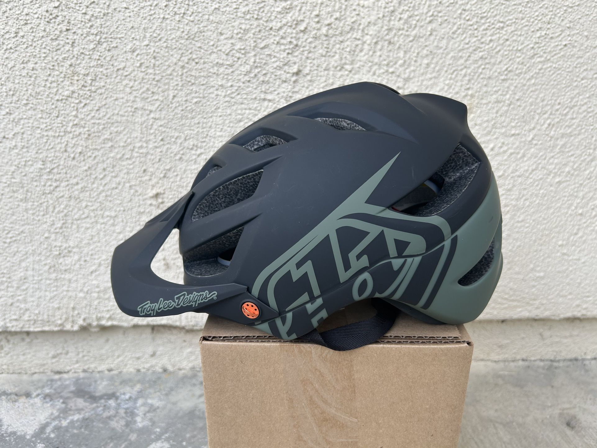 Troy Lee Designs A1 Helmet Size S 