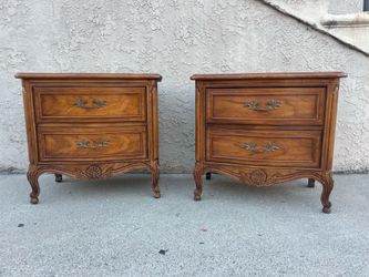 Vintage Thomasville nightstands