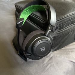 Nova Steelseries Headphone’s 