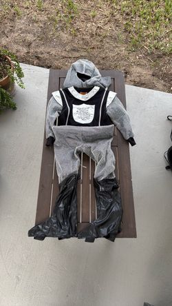 Young boys knight costume with head cover