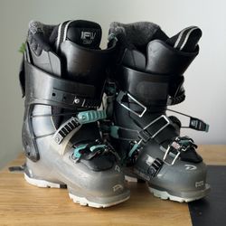 Dalbello Panterra 95 W GW LS Ski Boots Women’s Size  5/5.5 (22/22.5)