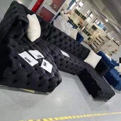 Sectional In Stock For Immidiate Delivery 