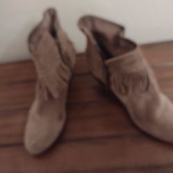 Gianni Bini  Fringed Leather Boots