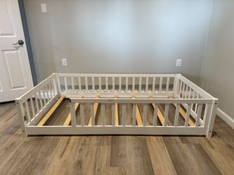 Twin Floor Bed