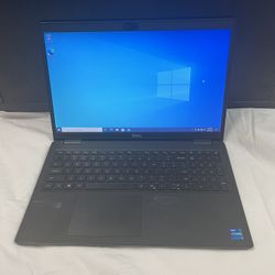 DELL LATITUDE 3520 LAPTOP WITH CHARGER AND BOX [CASH ONLY]