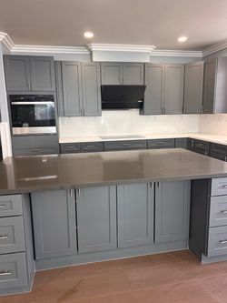 Kitchen Cabinets- Gabinetes de Cosina