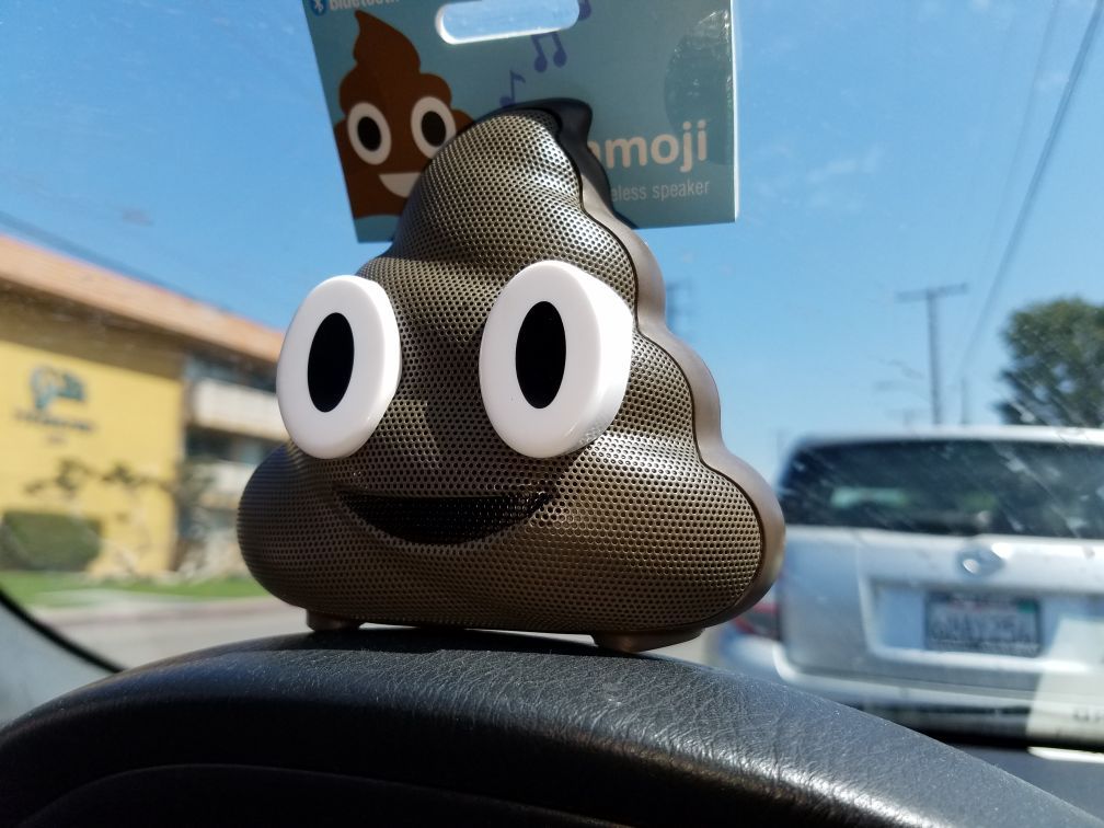 Jamoji Bluetooth Speaker!!💩💩💩