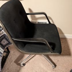 Black Steelcase Desk Chair