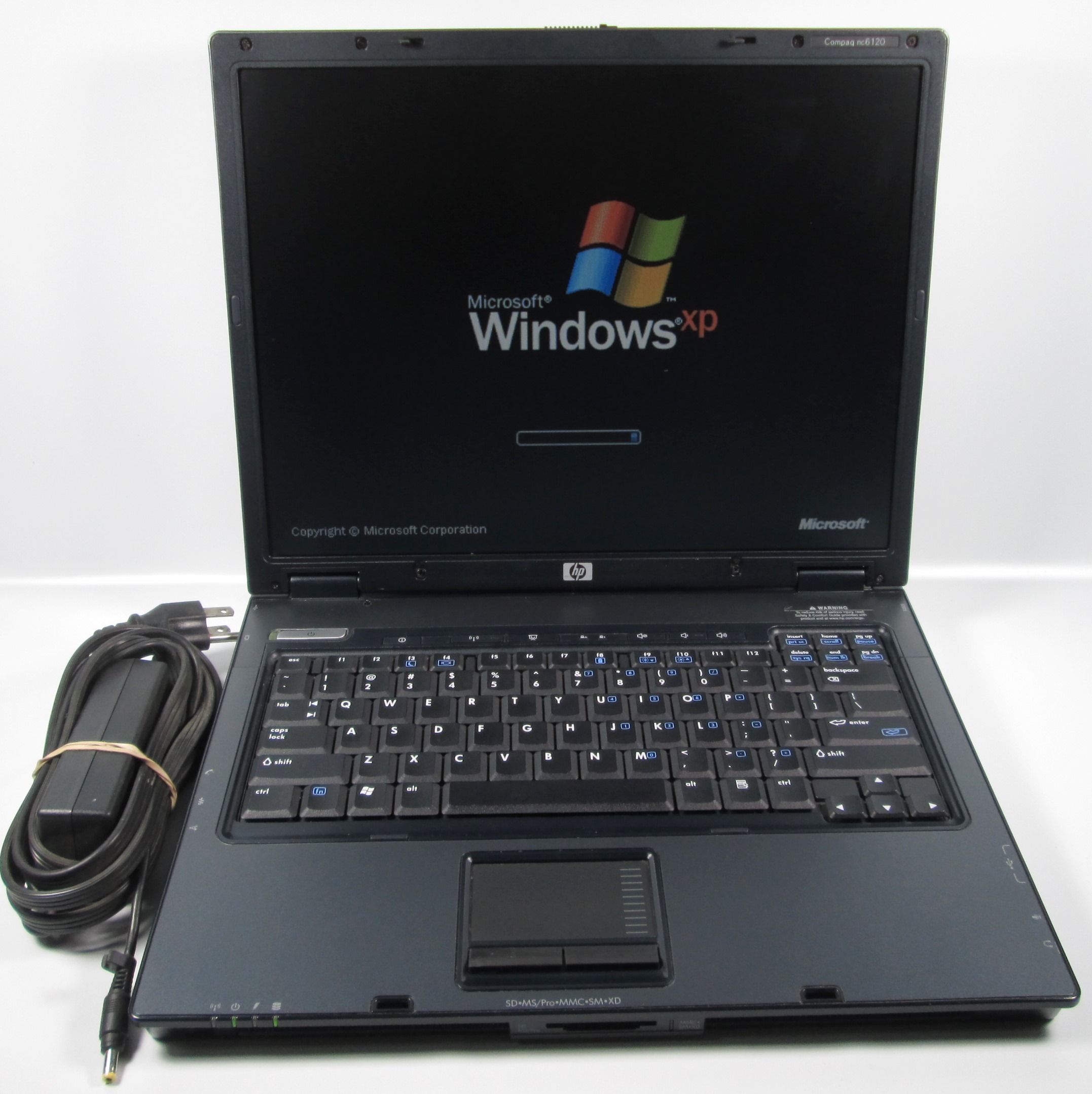 HP Compaq nc6120 15" Notebook Laptop Windows XP SP3 Home Edition, Microsoft Office, Wifi, DVD (40GB 512MB)