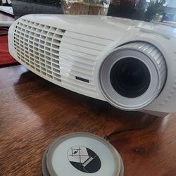 TV Projector GREAT Clear Picture