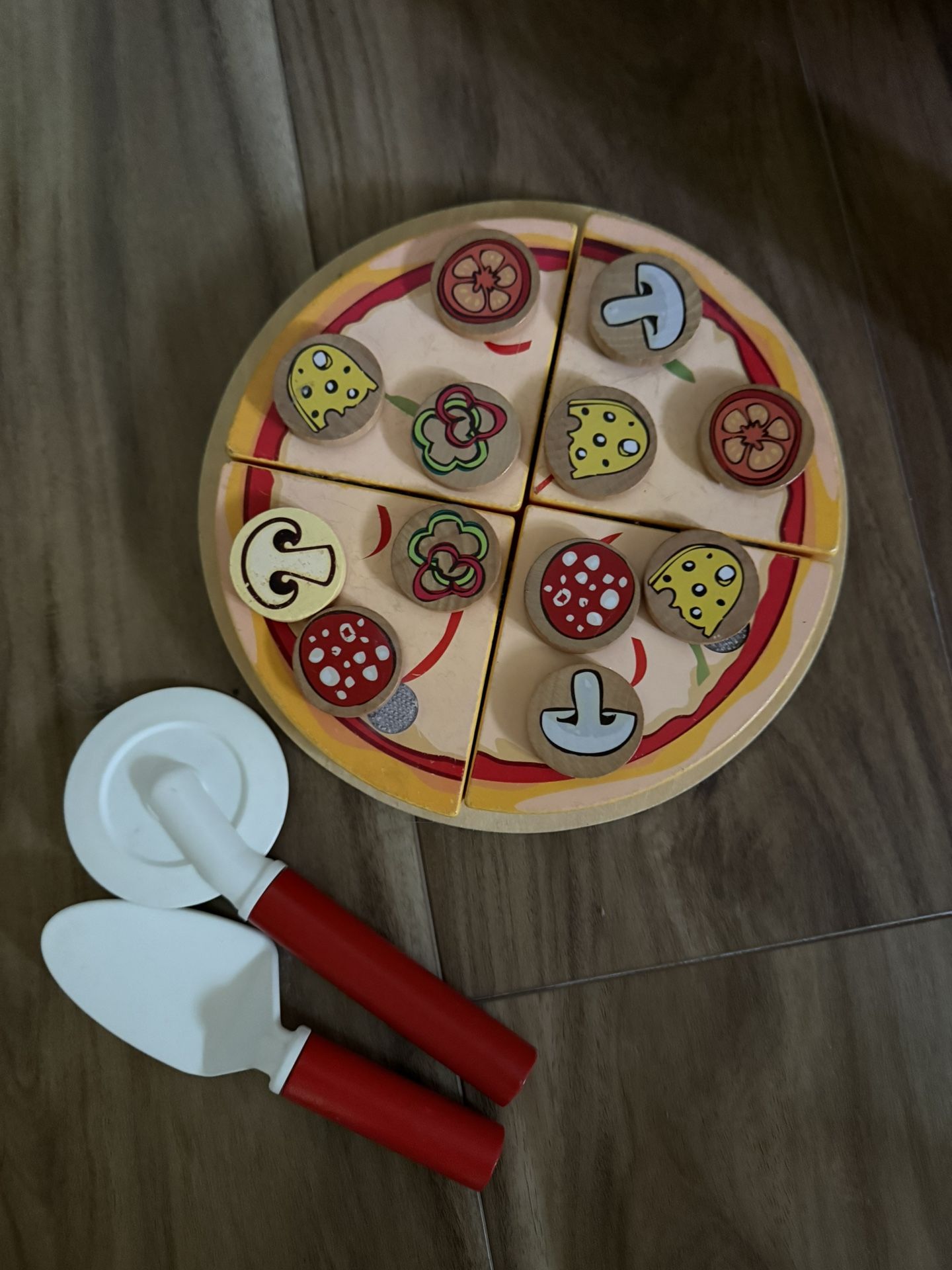 German Wood Pretend Play Toy Pizza With Velcro Toppings