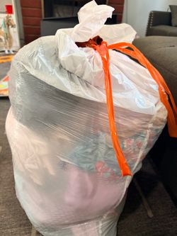 Bag of clothes  size 5/6