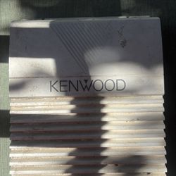 Kenwood Amp 