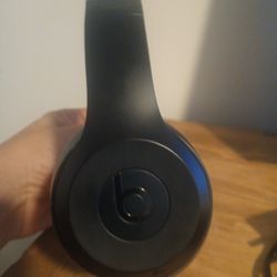 Beats Solo Pro 3 Great Condition