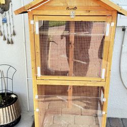 Gage, A bird cage